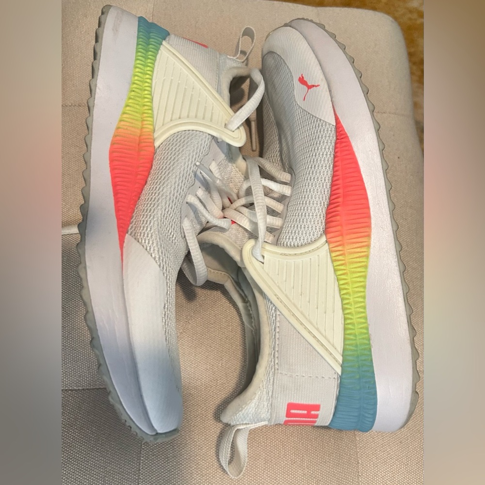 Puma multi color size 6